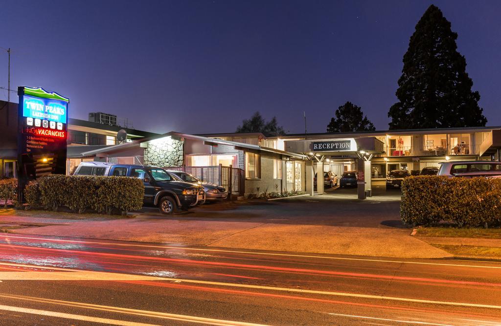 تاوبو Twin Peaks Lakeside Inn المظهر الخارجي الصورة