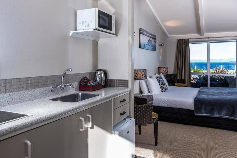 تاوبو Twin Peaks Lakeside Inn المظهر الخارجي الصورة